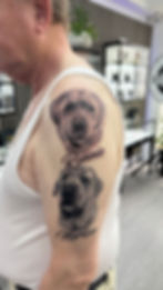Hunde-Portrait-Tattoo Ronnie und Marlon, Tattoo Portfolio Eschweiler Aachen.