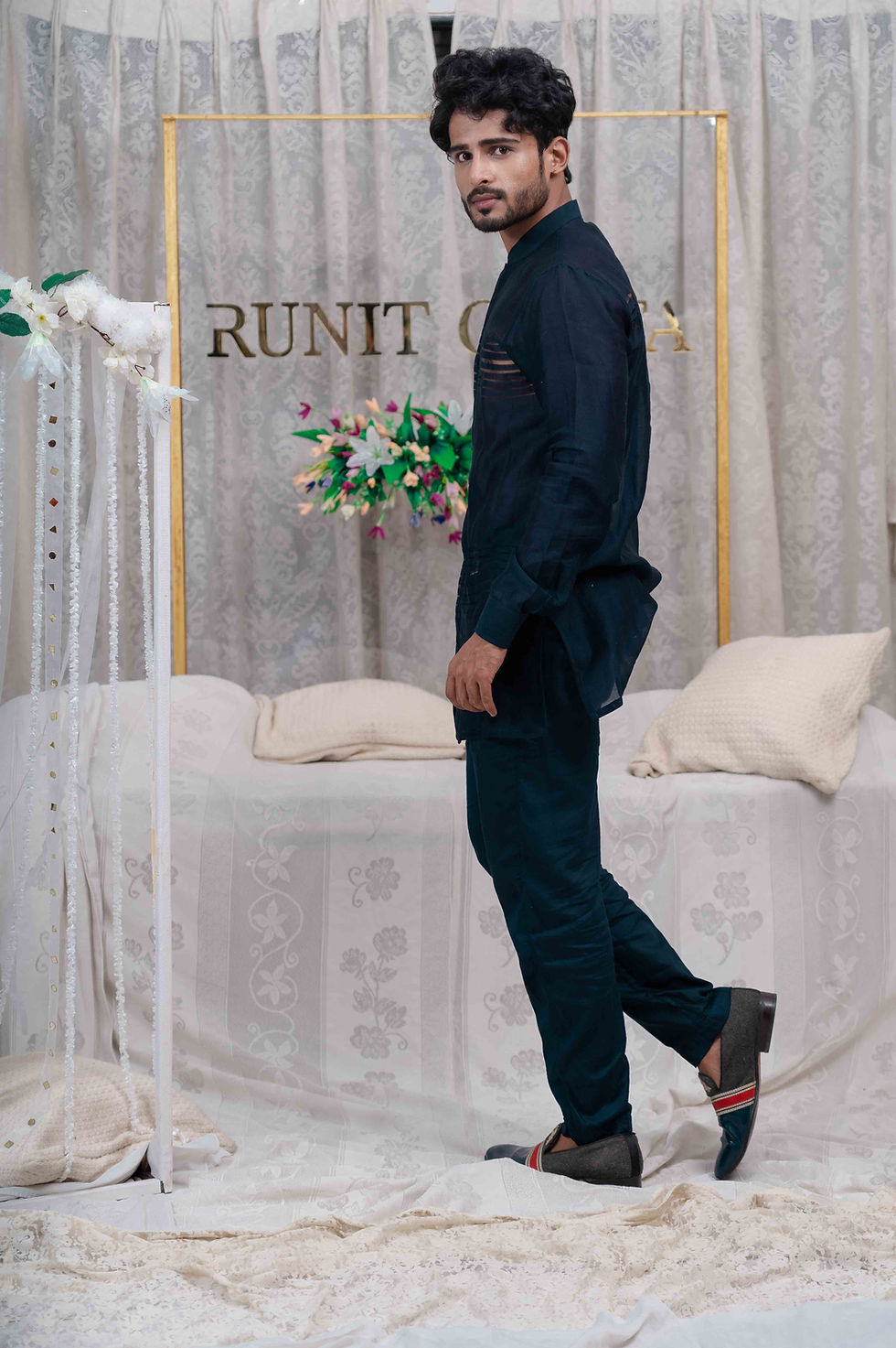 Thumbnail: Deep Blue Pulled Thread Shirt Kurta Set