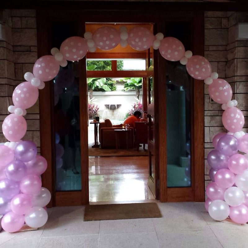 Thumbnail: Link a Loon Balloon Arch