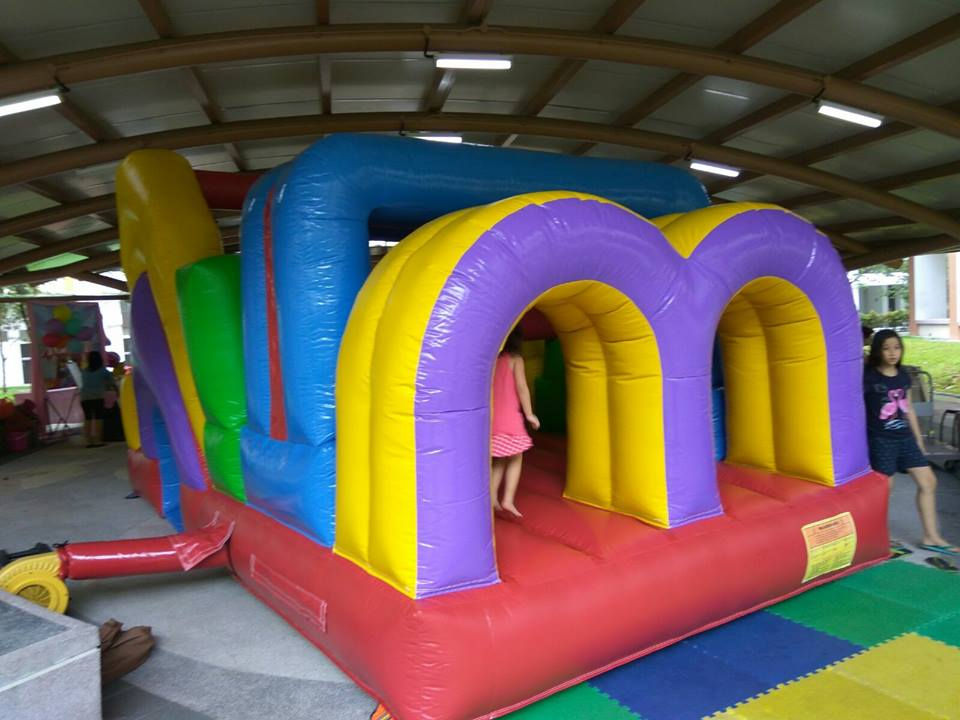 Thumbnail: Bouncy Castle - Obstacle Bouncy