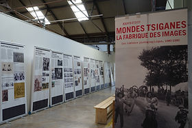 Exposition Mondes Tziganes La fabrique des images, à la location, Festival Mosaïque Gipsy Bohème