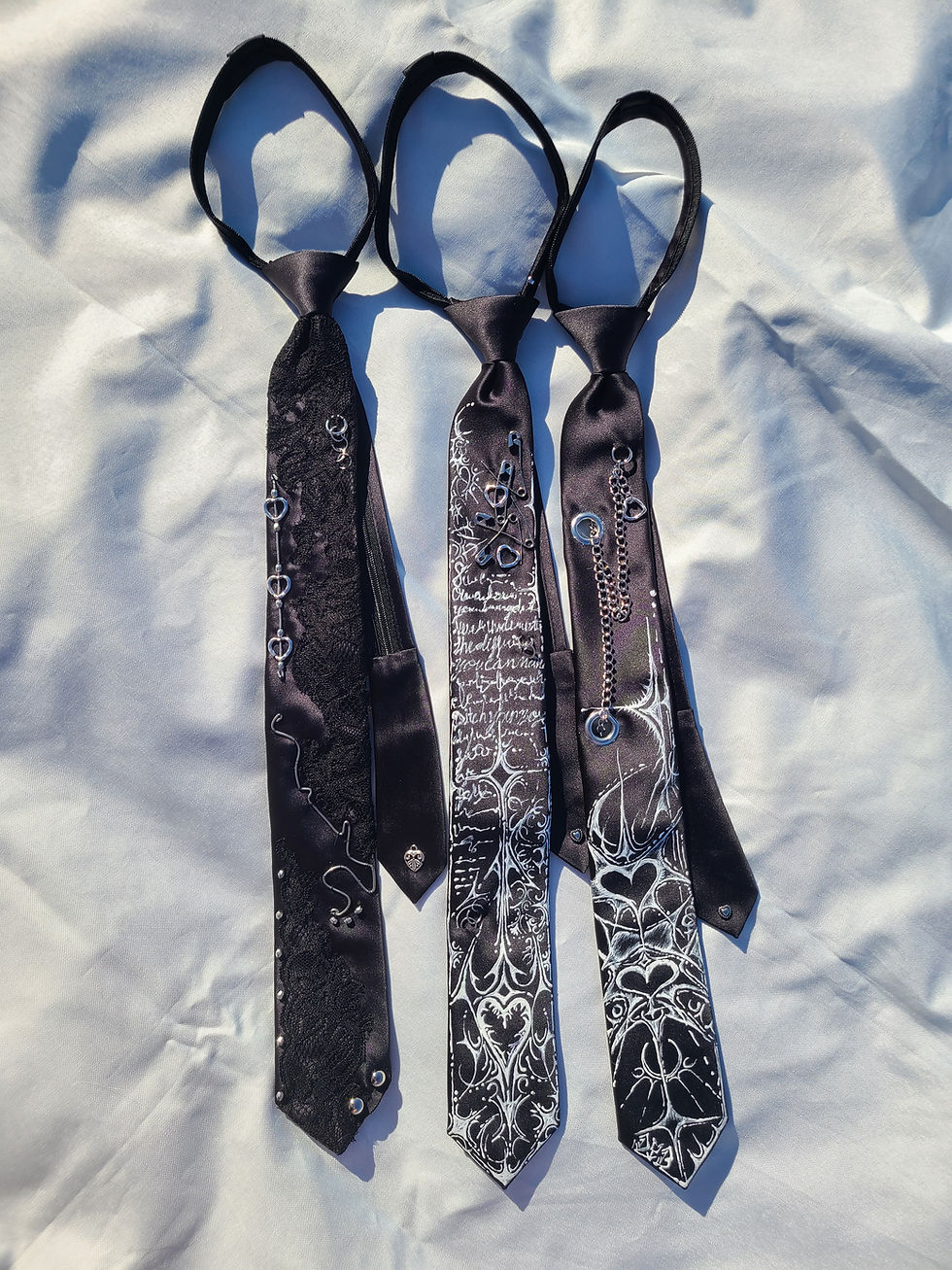 Thumbnail: Chained, The 3rd piece in the Striking Heart collection. ♡