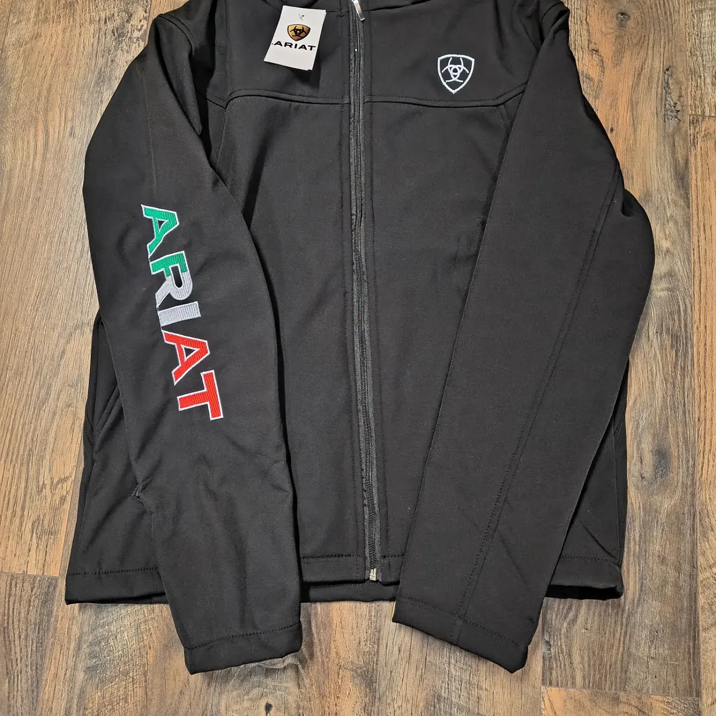 Chamarra Ariat Neupreno