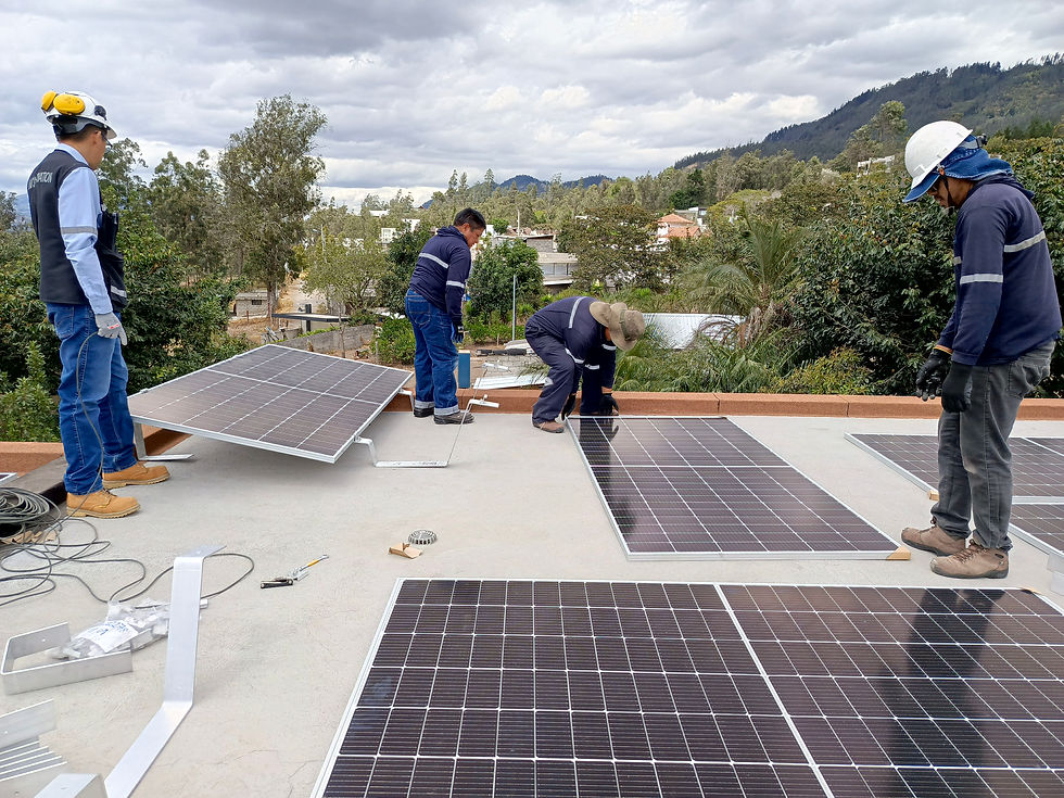 Instalación Paneles Solares en Ecuador