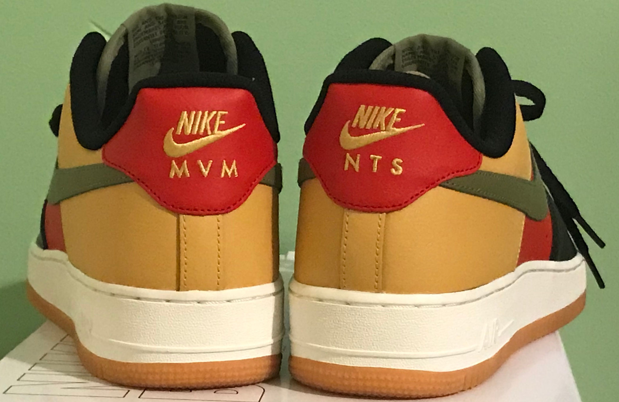 MVMNTS x NIKE 20/20 Exclusive Collab