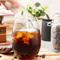 Cold Brew — סבלנות ששווה כל לגימה ⏳✨