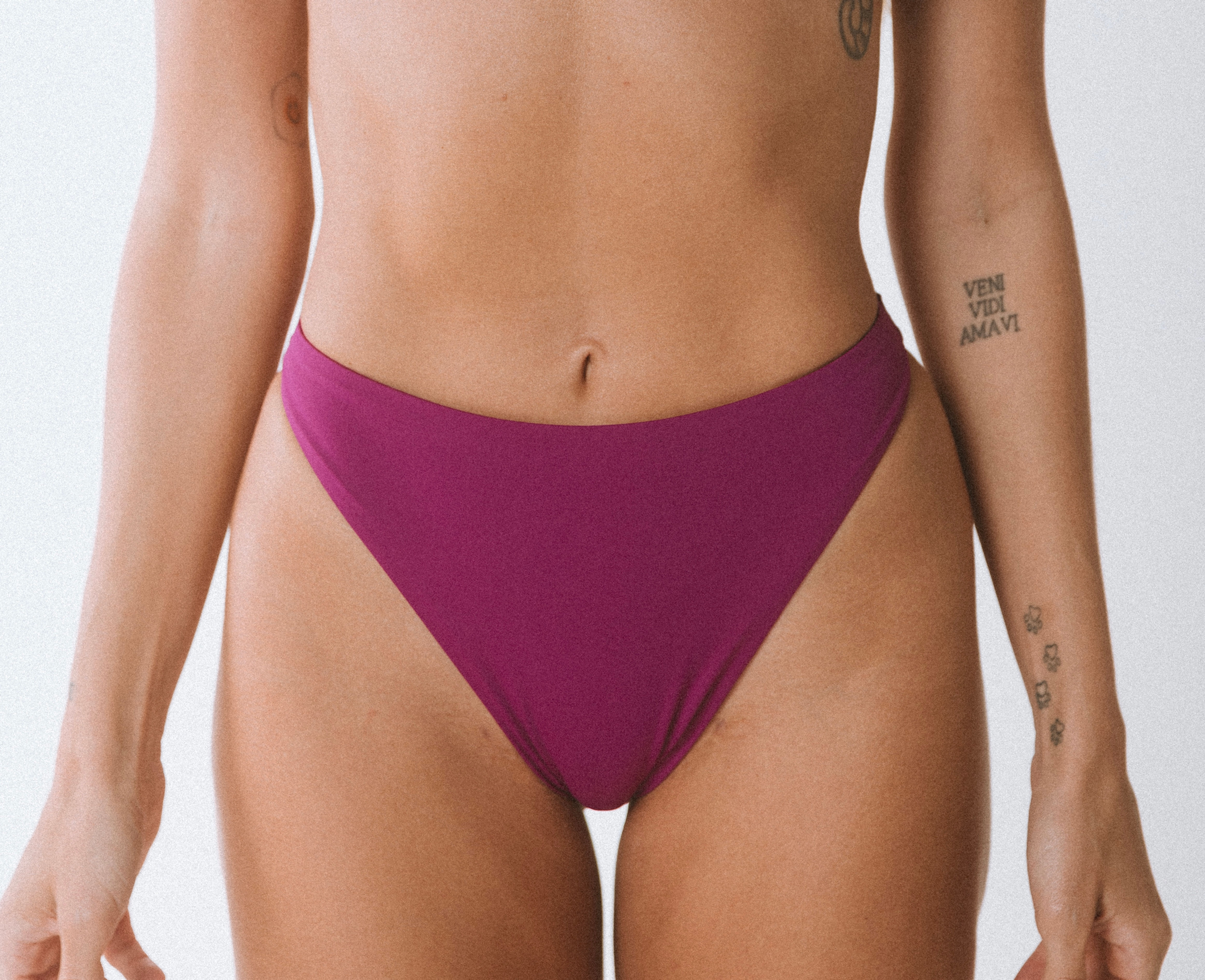 calcinha íris cintura alta roxa