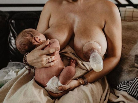 Άντληση μητρικού γάλακτος (Μηχανικά ή με το χέρι)