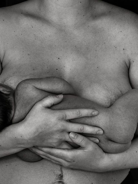 Το κράτημα του μωρού και οι θέσεις θηλασμού