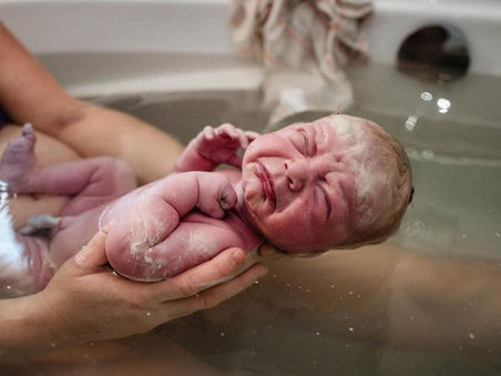 Εμβρυικό σμήγμα: Μανδύας προστασίας για το νεογνό