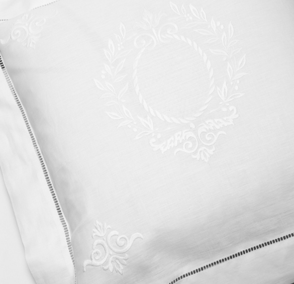 Broderie linge lit sur mesure