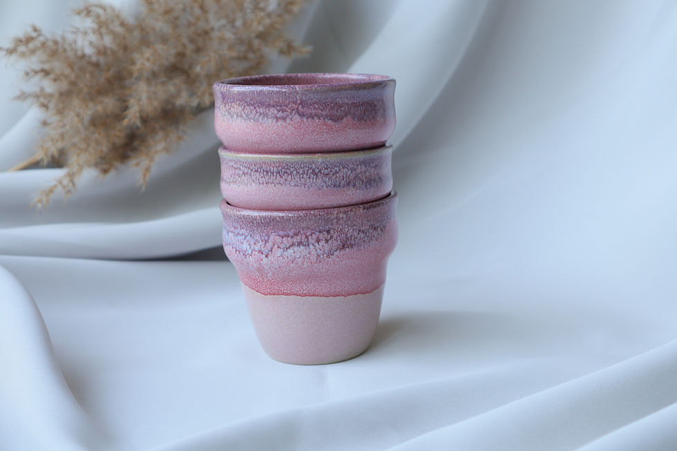 תמונה ממוזערת: DEEP PINK, Cup On Cup