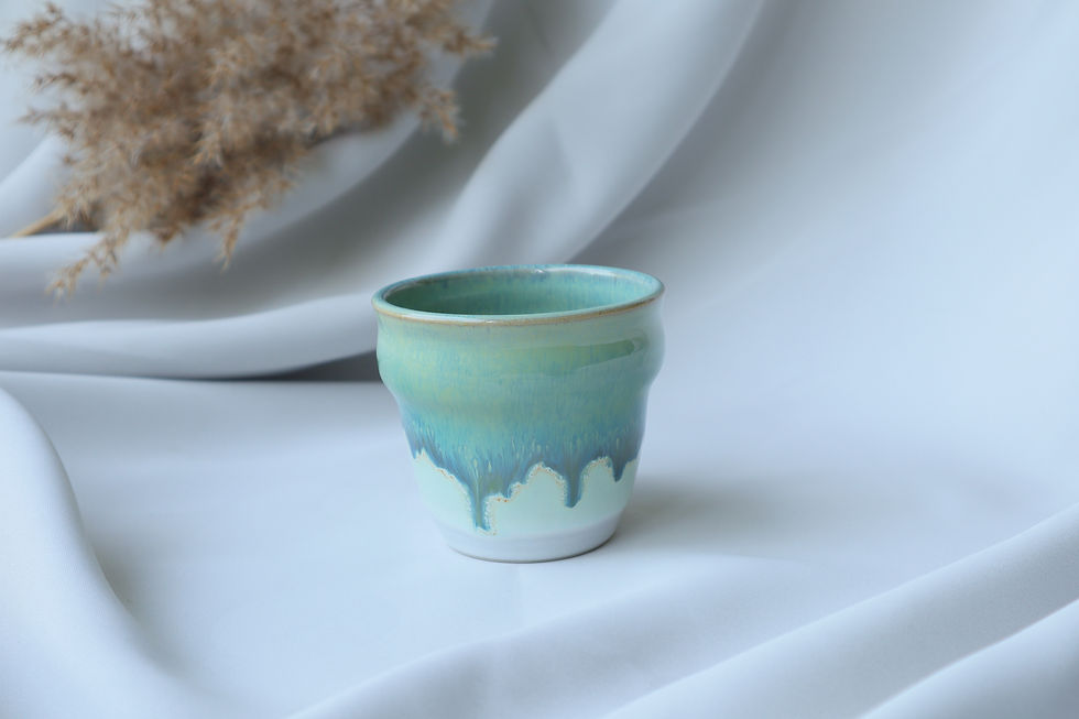 תמונה ממוזערת: MAGIC FOREST, Cup On Cup