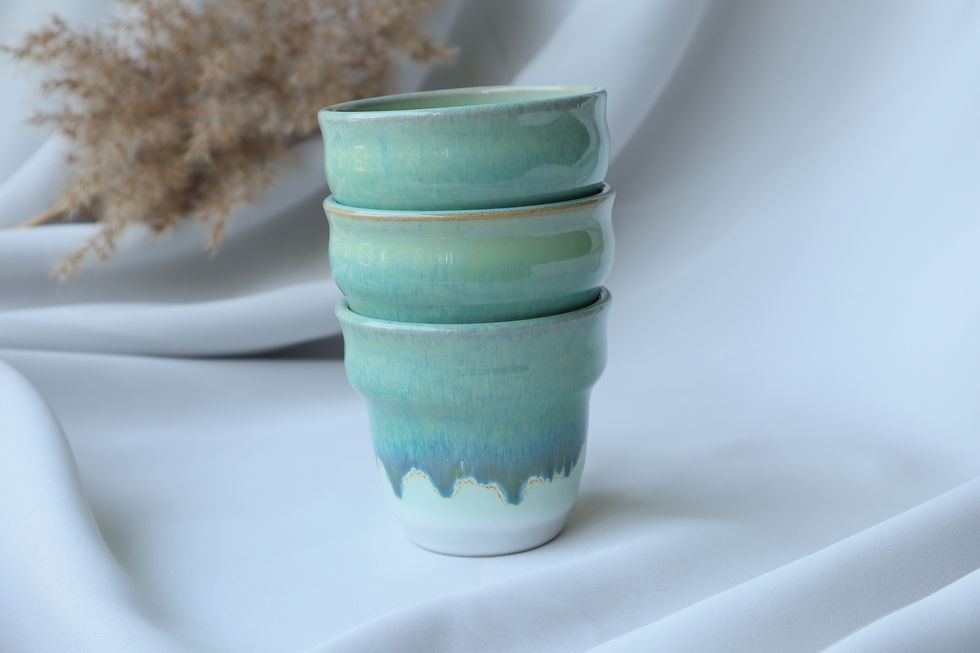 תמונה ממוזערת: MAGIC FOREST, Cup On Cup