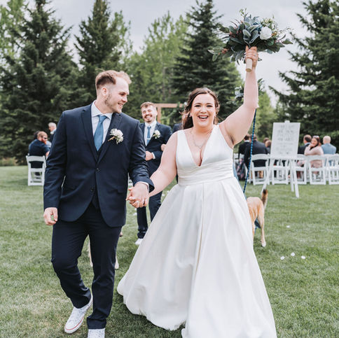 A & J: A Tale of Intimacy and Joy in an Unforgettable Wedding