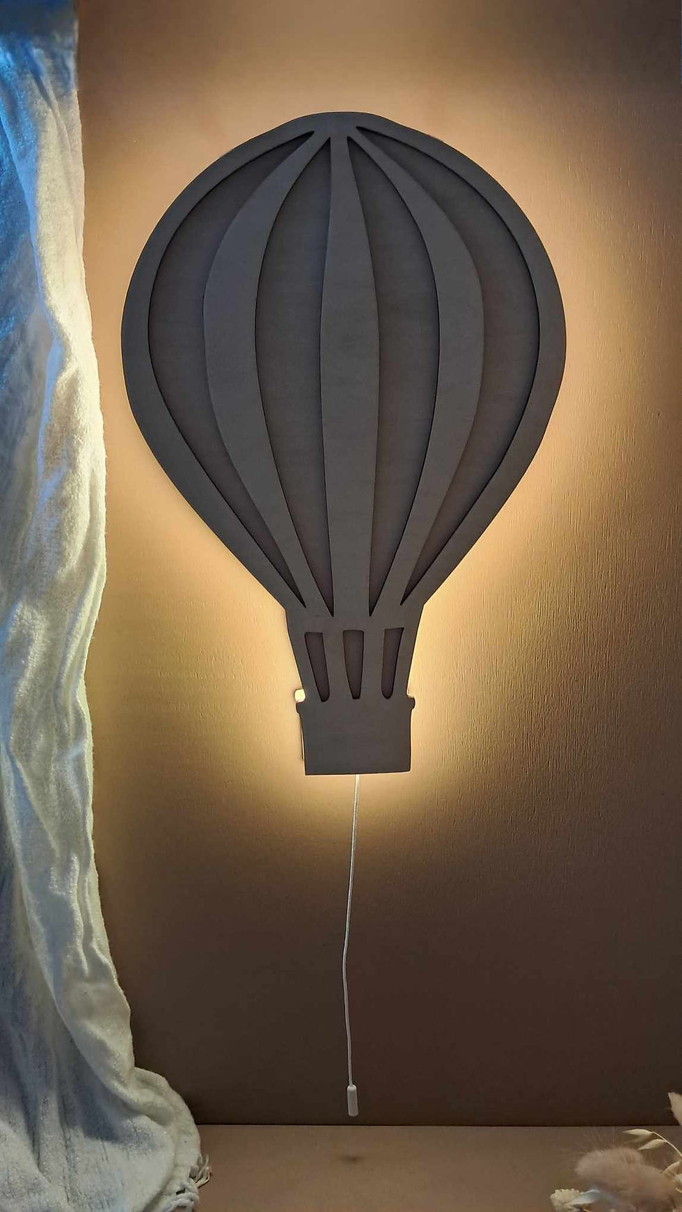 Miniature : veilleuse-montgolfiere-chambre-bebe