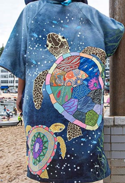 Thumbnail: Oceanarium Cloak Towel