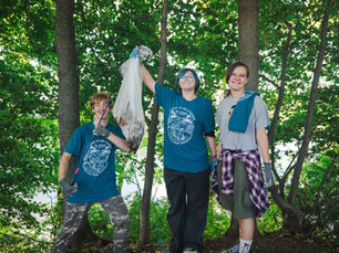 Volunteers from South Hadley High School in Massachusetts