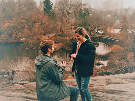 Man proposing marriage