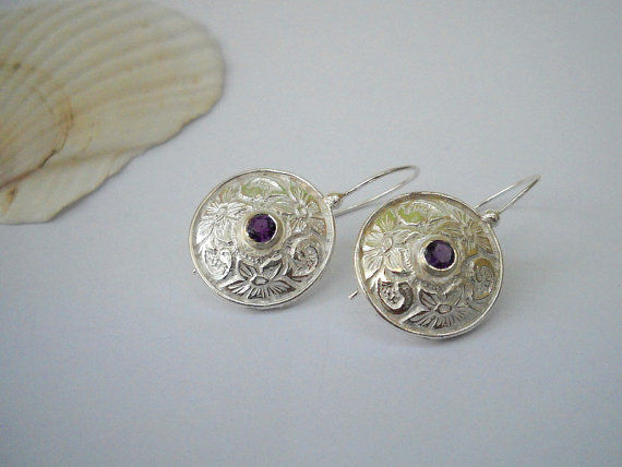 תמונה ממוזערת: Opal earrings with short hooks