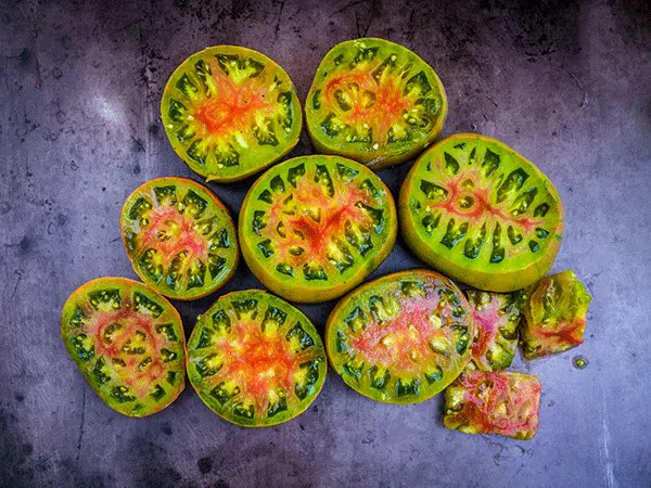 30+ Ananas Noire Tomato Seeds | Seed Supply | Plants on sale online