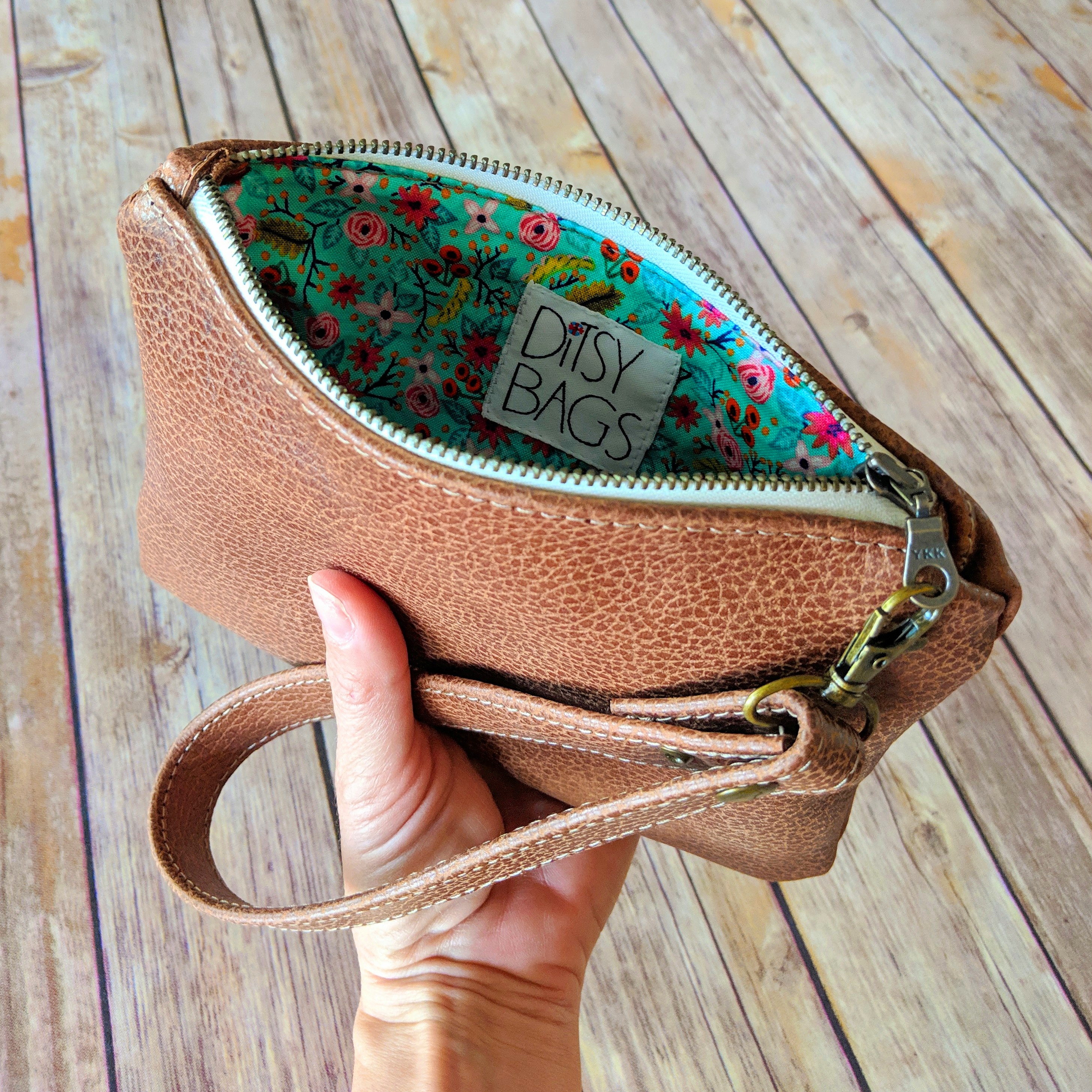 Wristlet