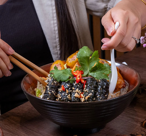 vin restaurant-183_edited.jpg