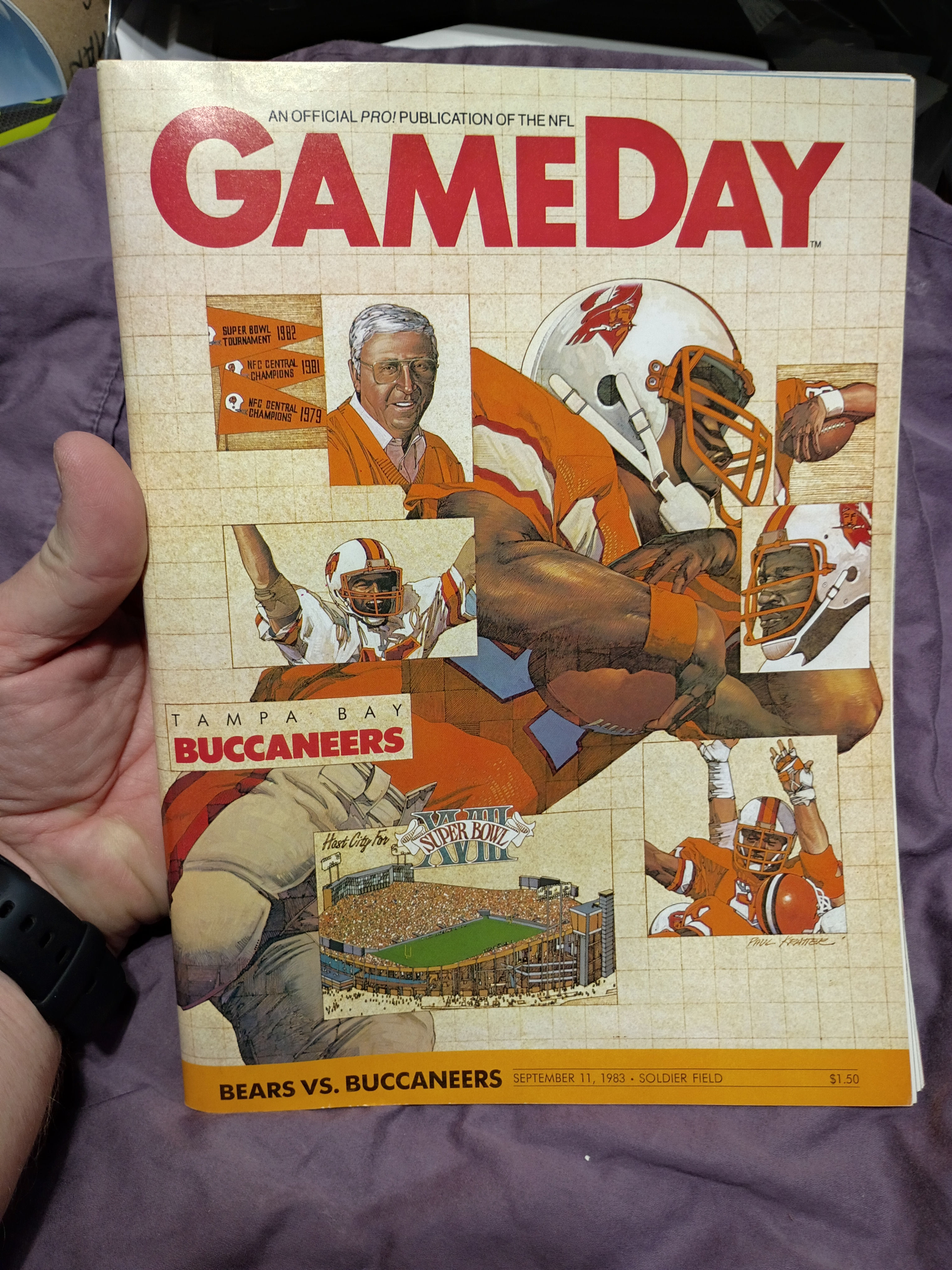 09/11/1983 Chicago Bears vs Tampa Bay Buccaneers Program