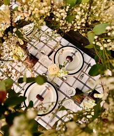 Vintage, pre loved tablescape design