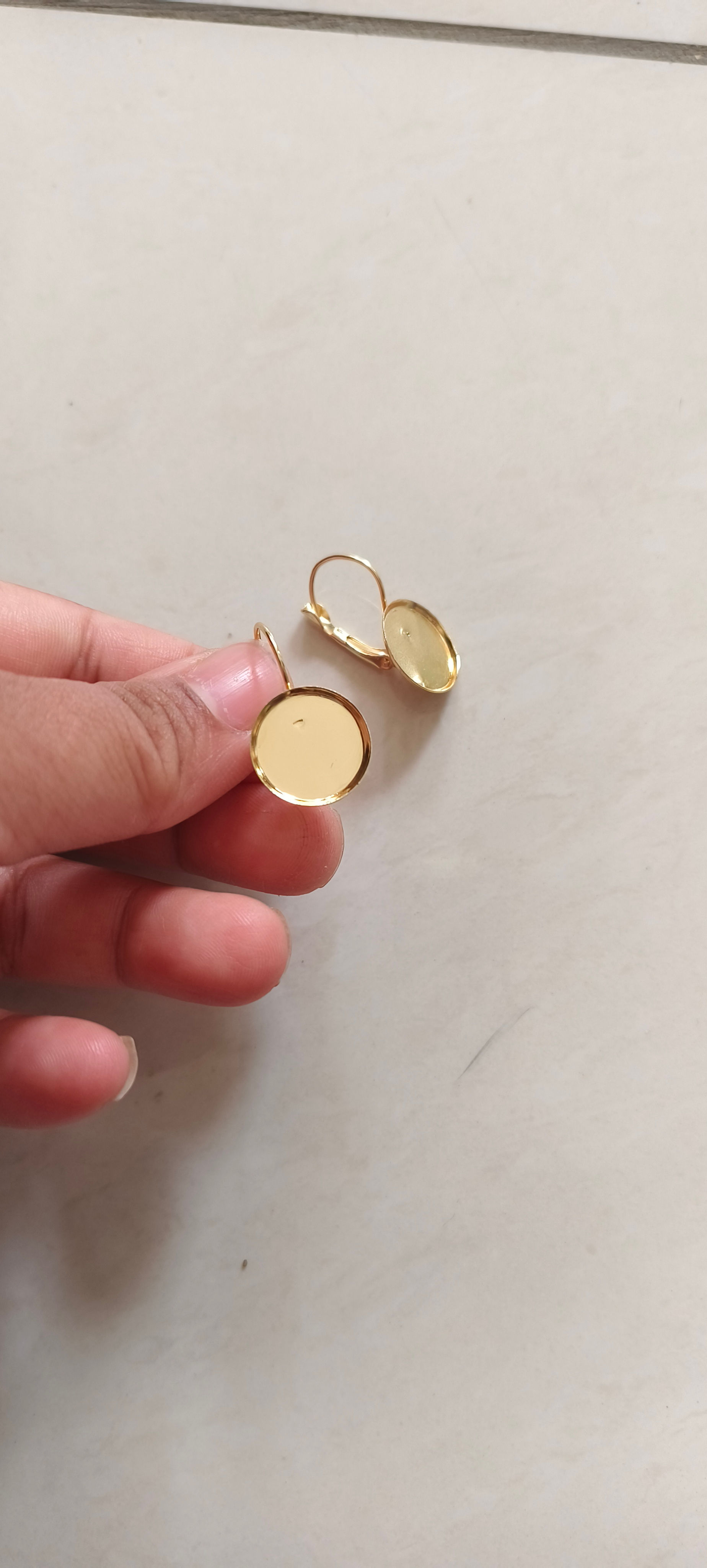 Round/circle Lever hook earrings 