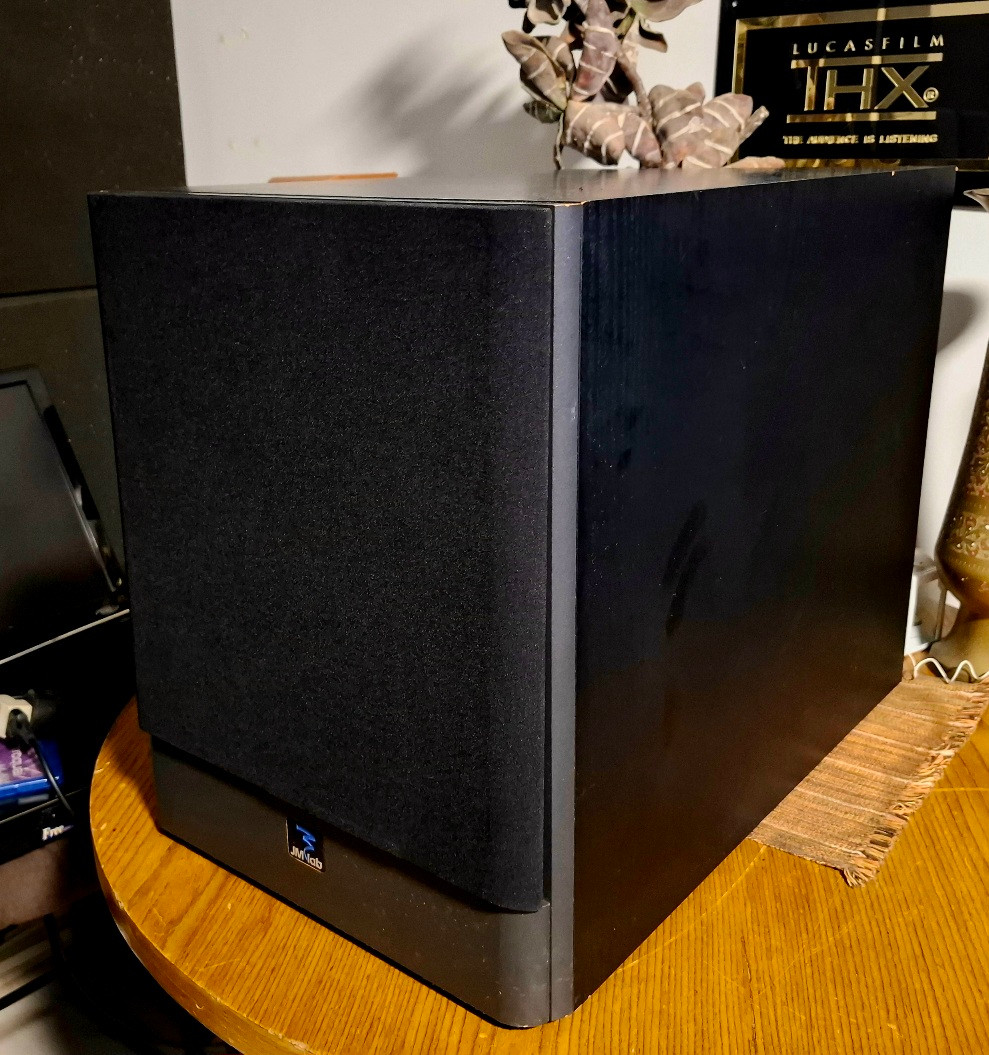 SUBWOOFER 11" FOCAL / JMLAB 300 a 450W 29Hz Hi-end — Focal