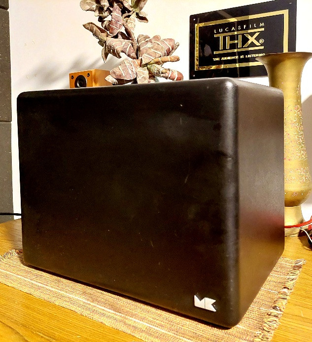 SUBWOOFER M&K MILLER&KREISEL VX100 8" 200w 20Hz — M&K Sound