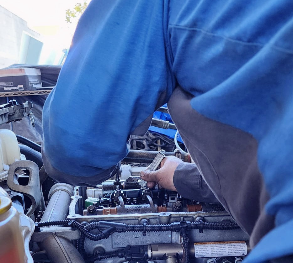 The Benefits of Professional Engine Repair Services