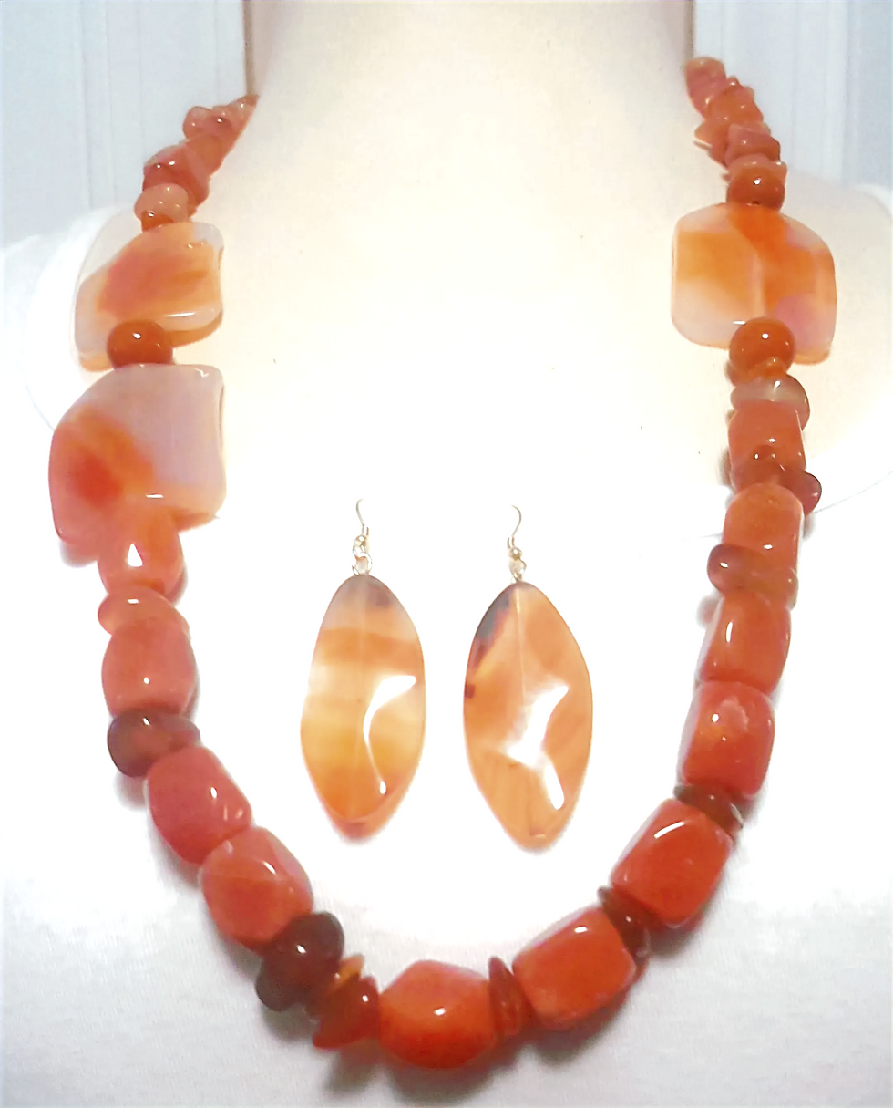 Thumbnail: 29" agate beaded necklace with a gold stainless steel toggle clasp - 2.5" agate leaf earrings with stainless steel hooks