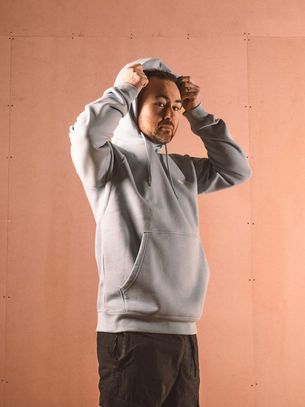 ENiGMA Dubz returns with vibey new single I Still Think Of You