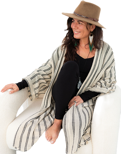 Ana-Carrera-7182 (1)_edited.png