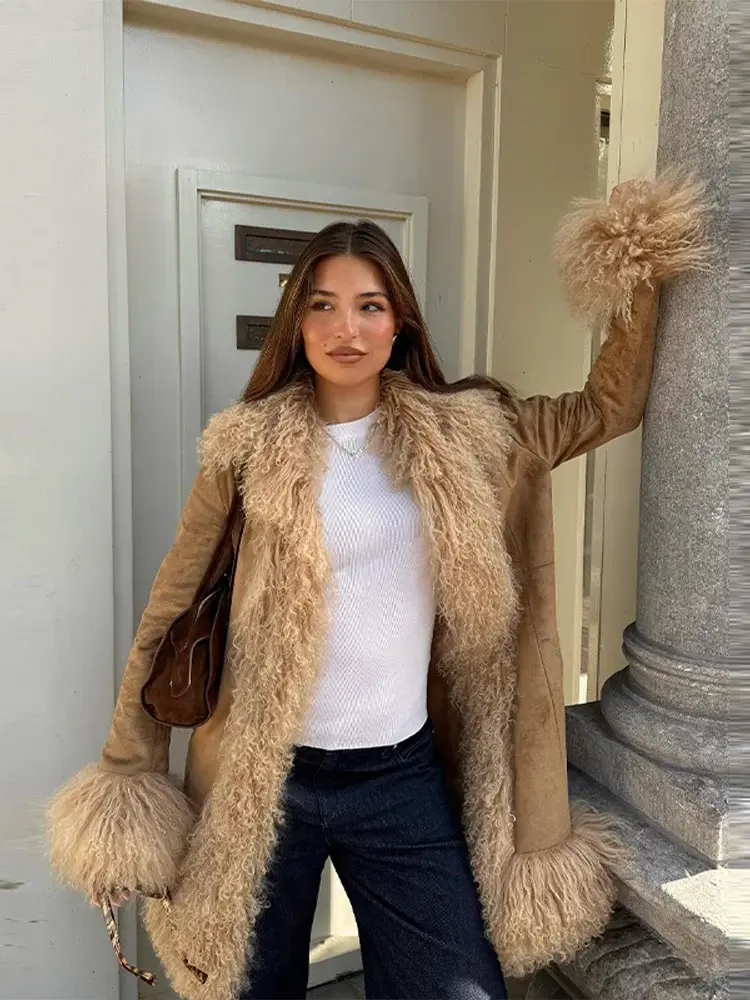 Thumbnail: Chic Faux Fur Patchwork Woolen Women's Coat Lapel Full Sleeve Solid Long Coats