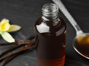 Stop wasting your recipes on synthetic flavors. Learn how to choose a Pure Vanilla Extract and discover Madagascar’s "black gold" secrets with Matana.