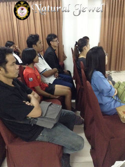 S__7446530มีโลโก้