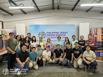 Learning to Serve with Listening Hearts