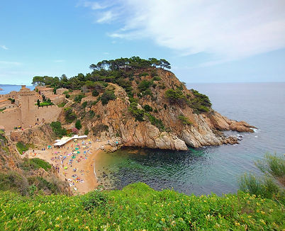 BarcelonaBoutiqueTours_TossaDeMar_edited