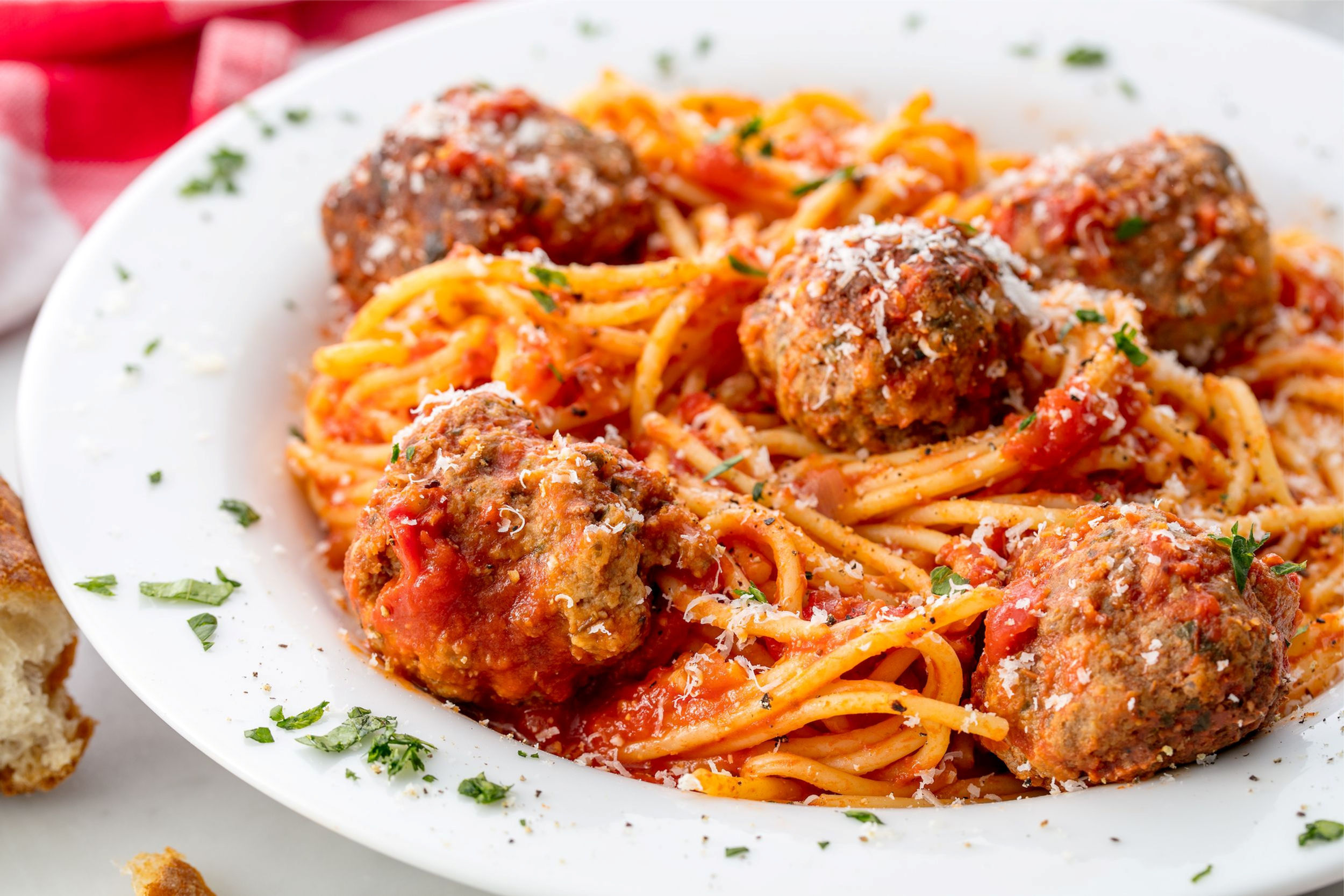 Meatballs & pasta