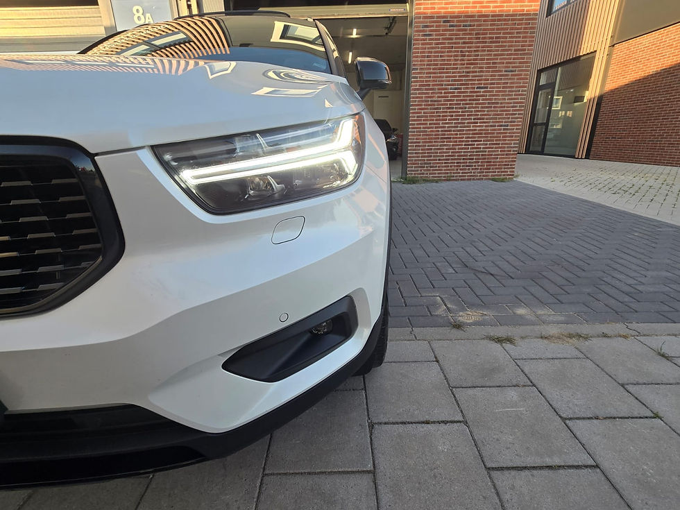 Thumbnail: Volvo XC40 1.5 T5 Rech. R-Design