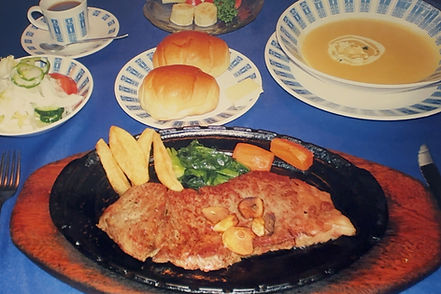 ステーキディナー