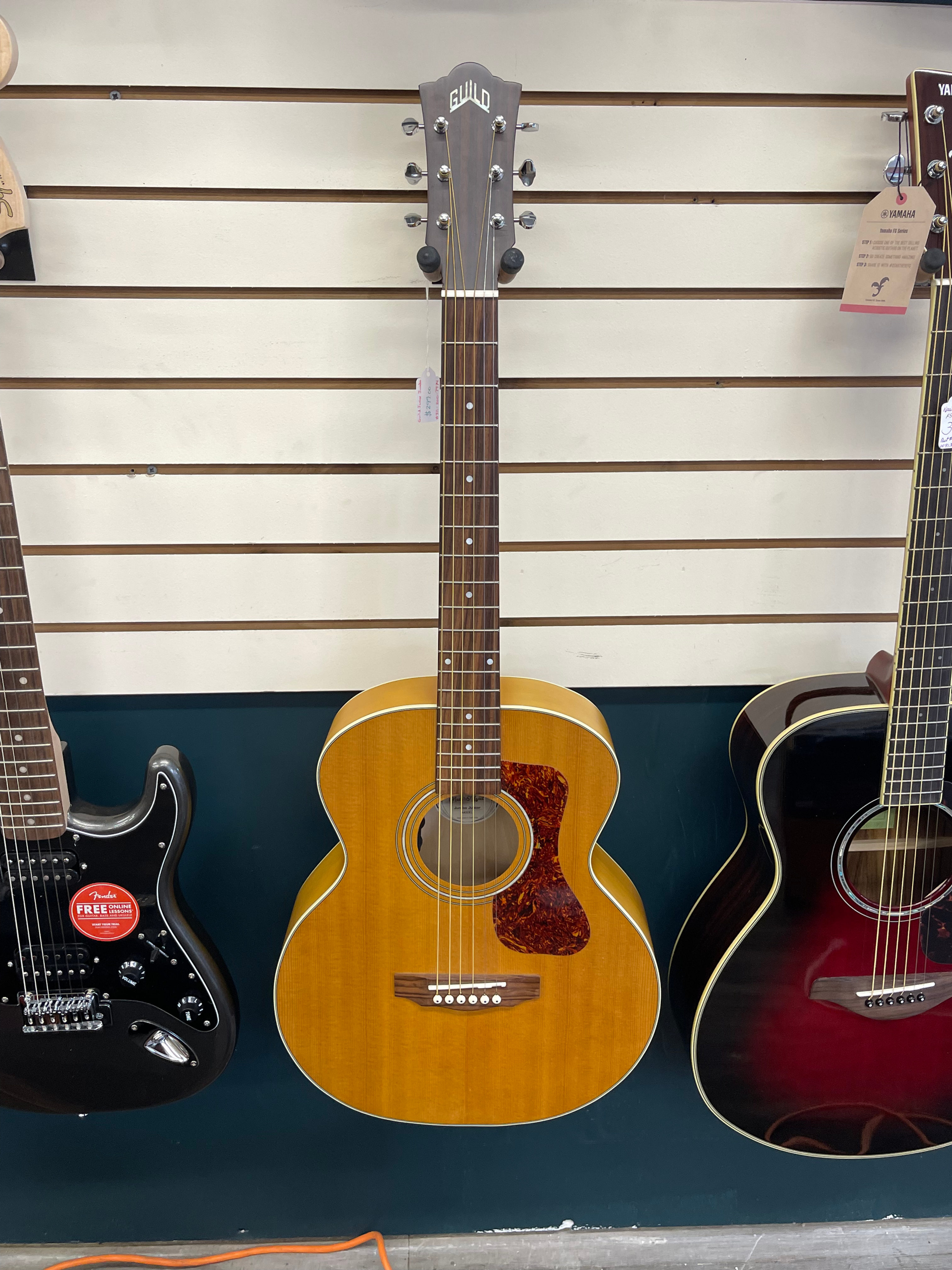 Used Guild Junior Jumbo