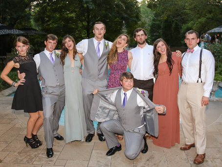 Dos and Don'ts of Wedding Guest Attire