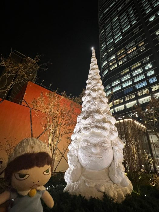 奈良美智作品「東京の森の子」