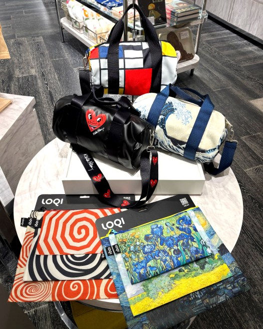 LOQI Mini Weekender（円形ボストンバッグ）＆Zip Pockets（ポーチ3点セット）