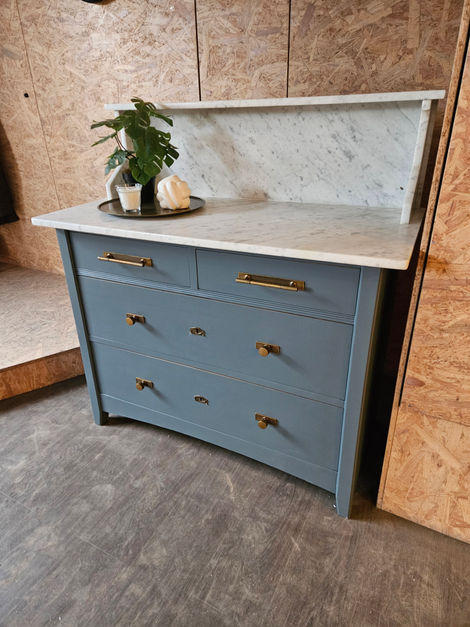 Marble blue