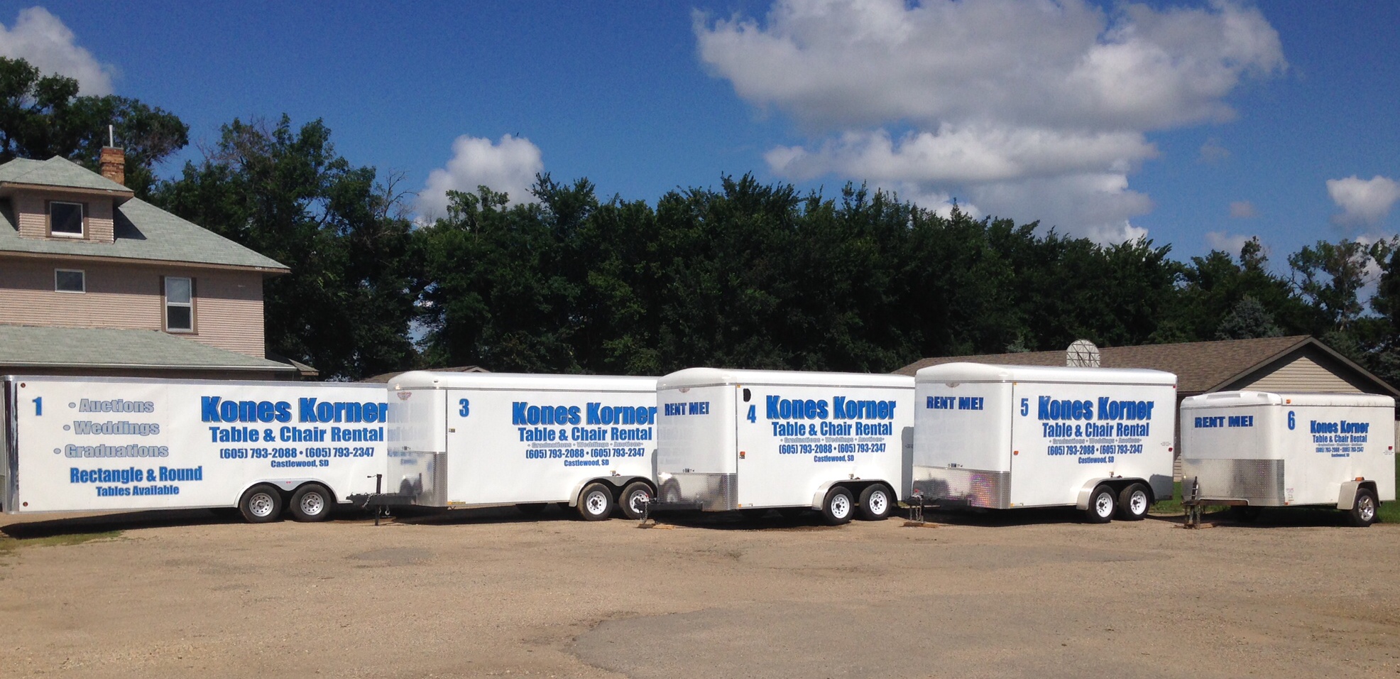 Table & Chair Rental koneskornerguns